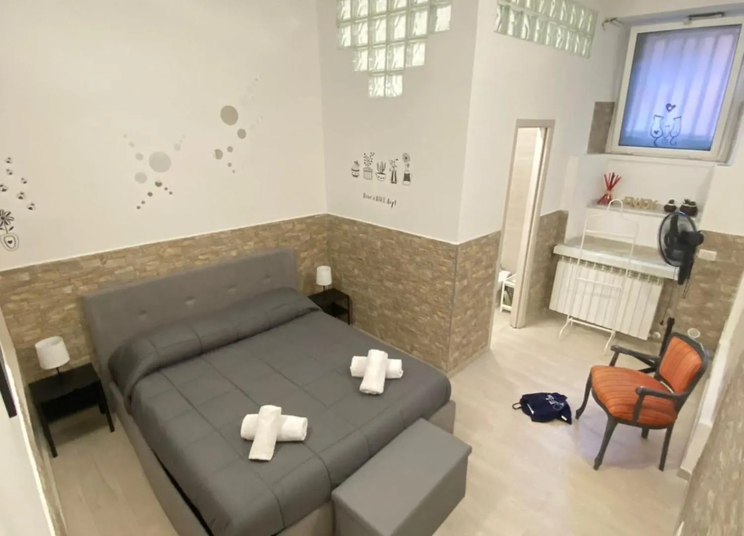 Apartment Casavolsci San Lorenzo Rome Italy